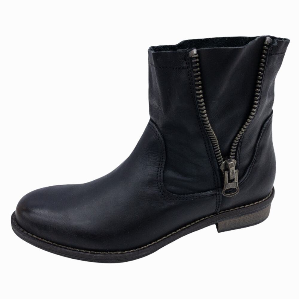 Bernie Mev FM Rodeo Black Leather Distressed Ankle Bootie Women's US 7 EU 37